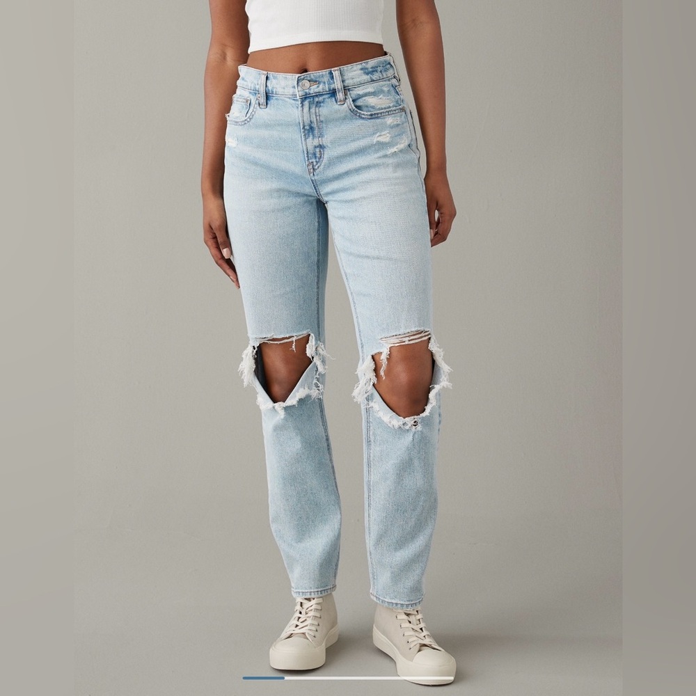 NWT American Eagle Stretch Super High Waisted Ripped Ankle Straight Jeans 0 R